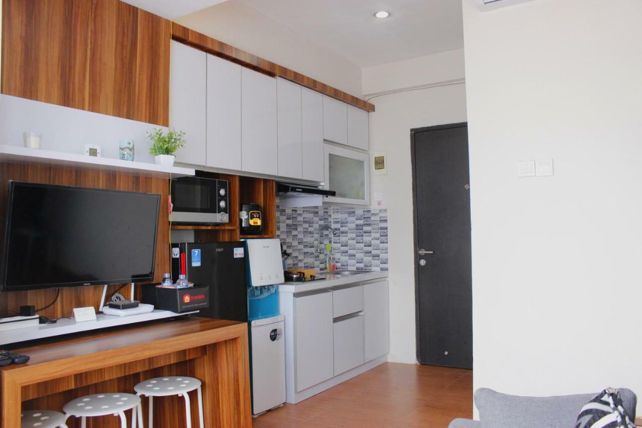 Comfy 2br At Grand Afrika By Travelio Bandung